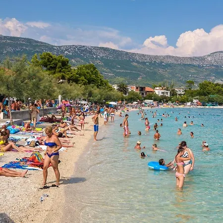By The Sea Kastel Stari, - 6059 Apartamento